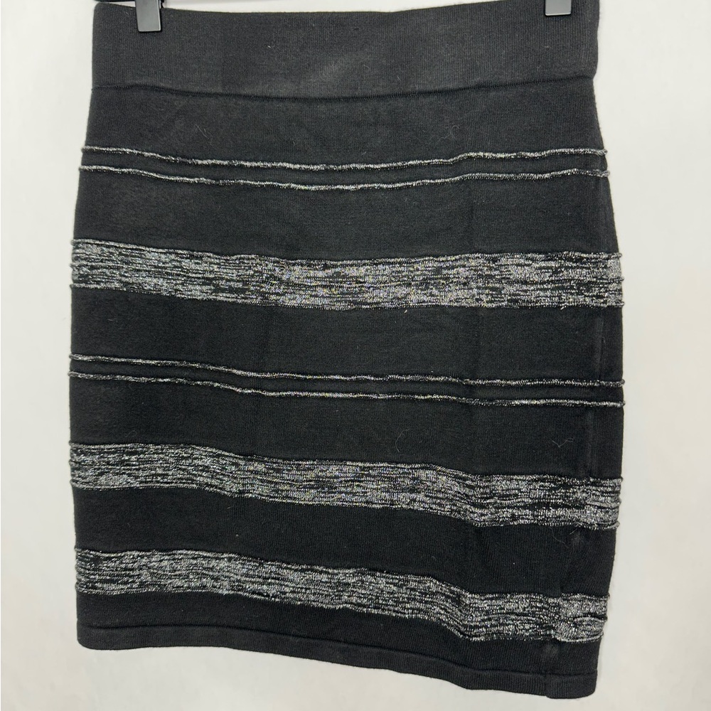 Rock & Republic Black Silver Metallic Stripe Bodycon Skirt Y2K Size Small Glam - Picture 6 of 10